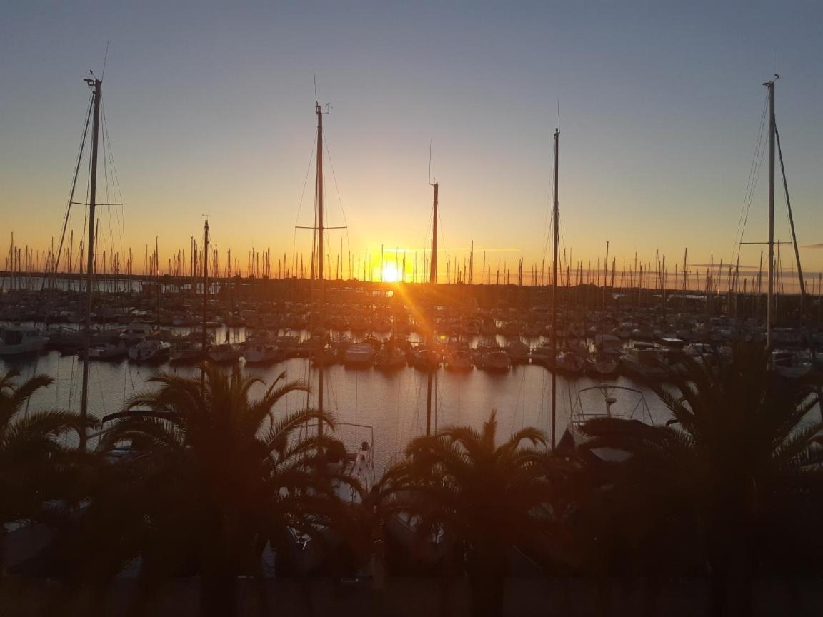 T2 Sur Le Port Avec Parking Apartment Gruissan Exterior foto