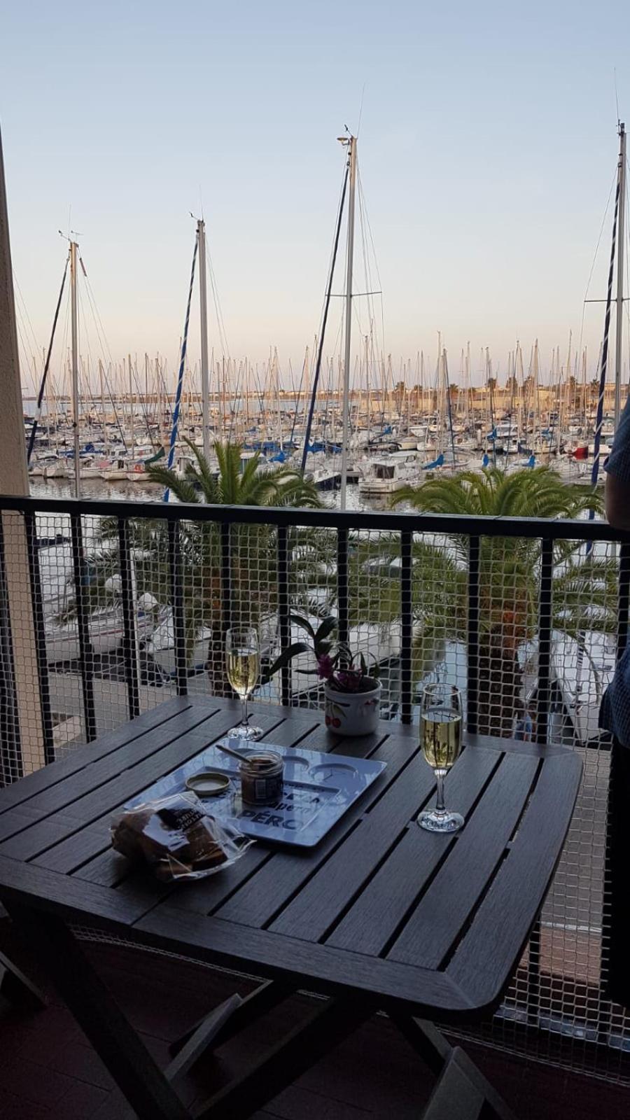 T2 Sur Le Port Avec Parking Apartment Gruissan Exterior foto